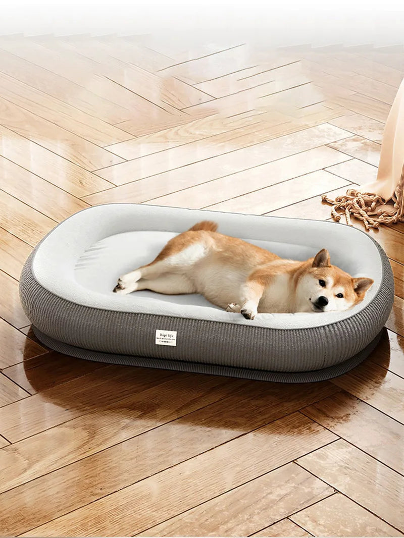 Give your pet the ultimate comfort with this memory foam sleeping mat.