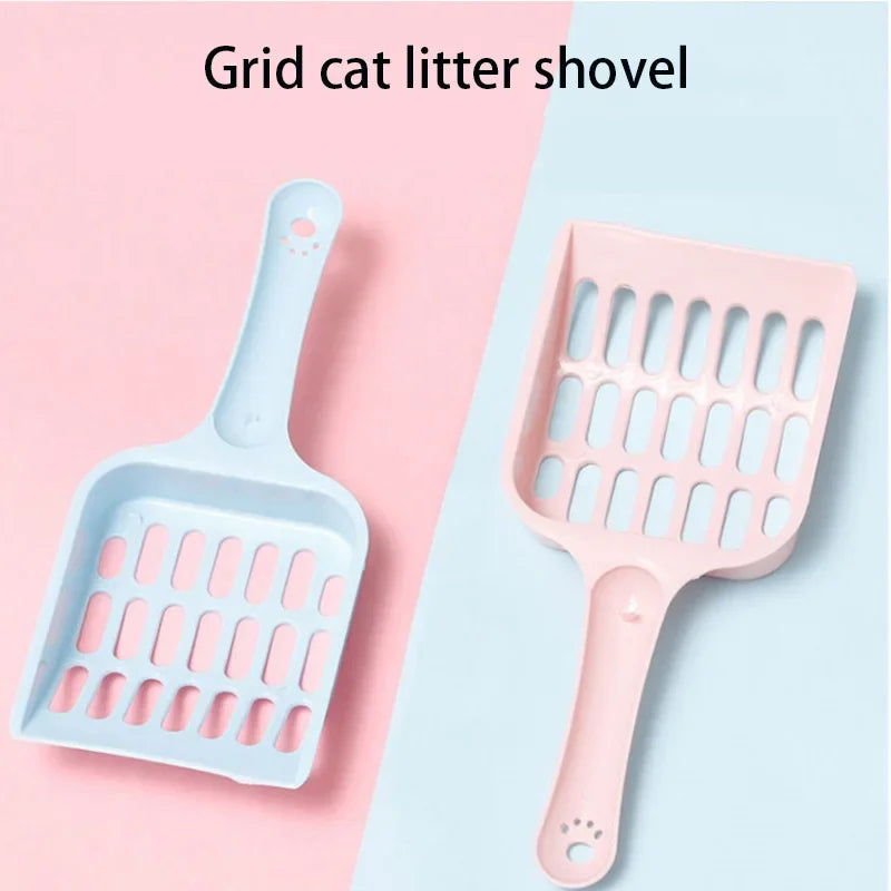 A durable and lightweight cat litter scoop with an ergonomic handle, perfect for cleaning pet litter boxes efficiently.