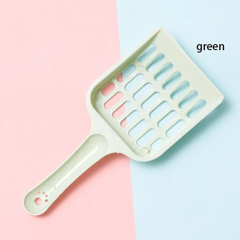 A durable and lightweight cat litter scoop with an ergonomic handle, perfect for cleaning pet litter boxes efficiently.